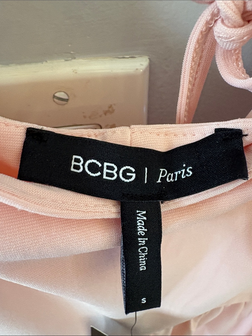BCBG Paris Blush Pink Puff-Sleeve Tiered Dress - Picture 7 of 7